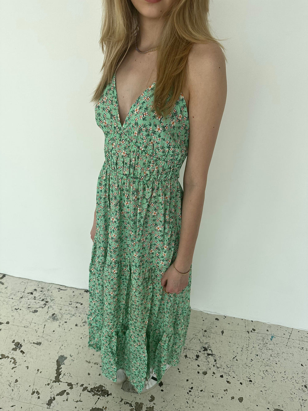 Kimora maxikjole med blomster - Grøn