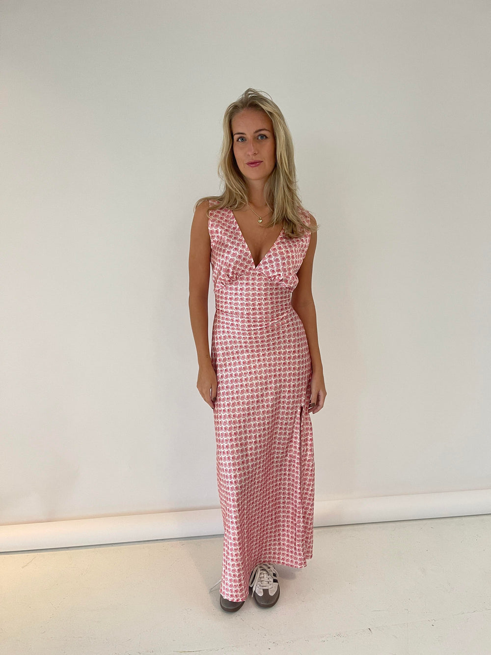 Marielle kjole med muslingeprint
