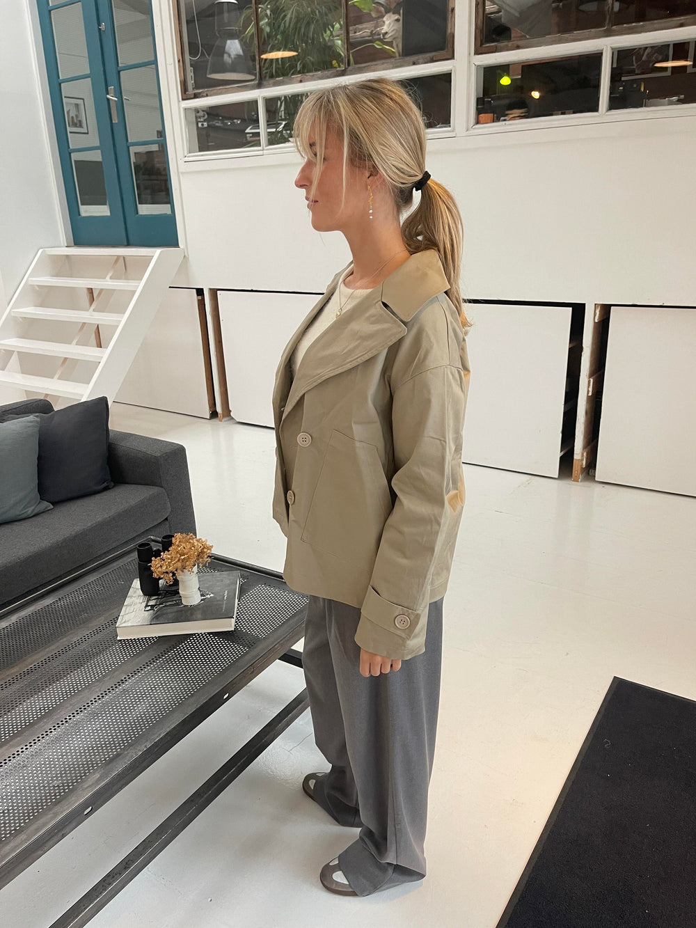 Catinka kort trenchcoat - Sand
