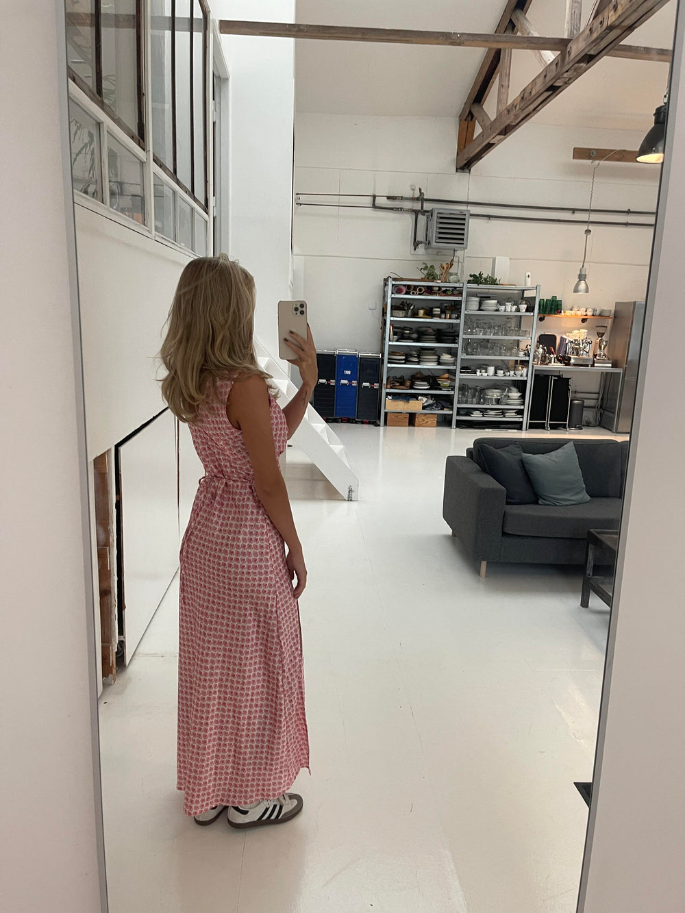 Marielle kjole med muslingeprint