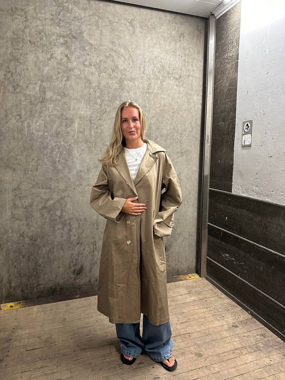 Josefine oversized trenchcoat - Mørk beige