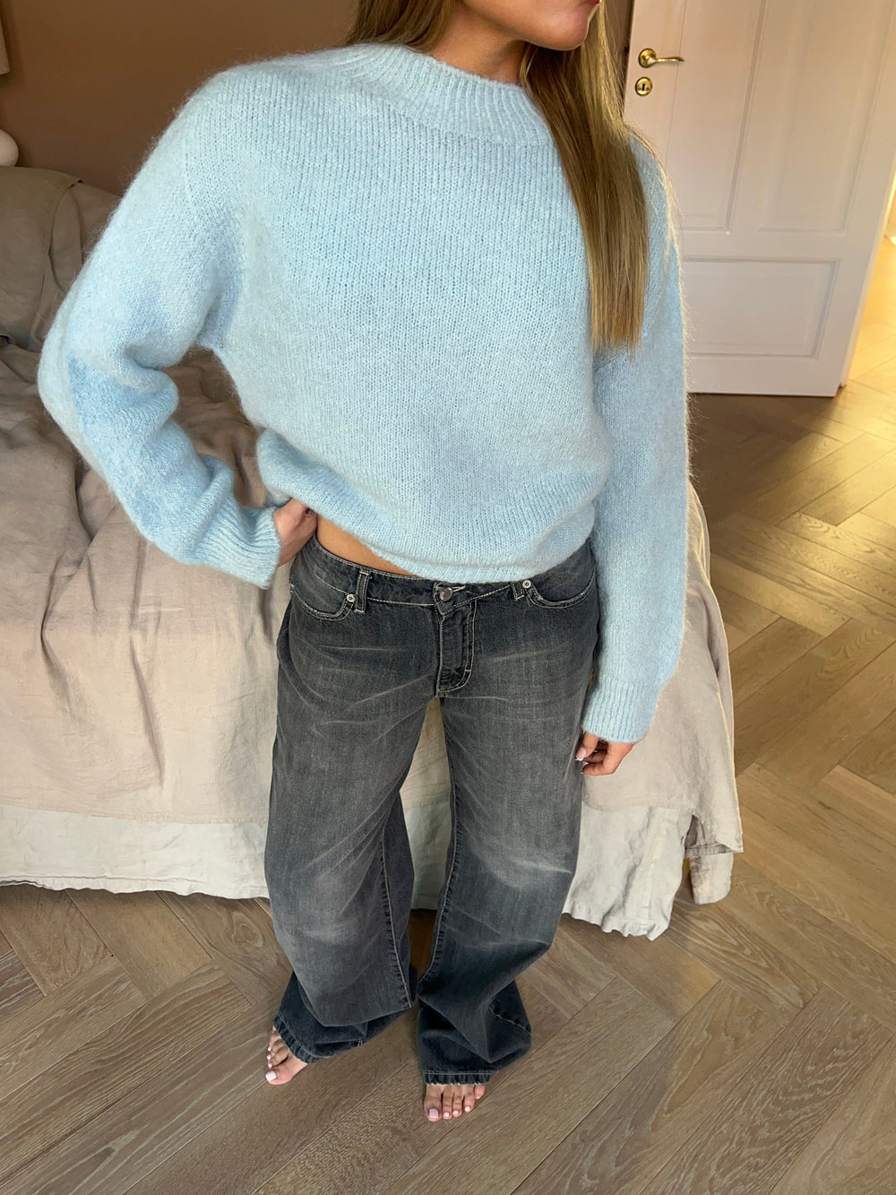 Alaia lavtaljede jeans med lyn detalje - Grå denim