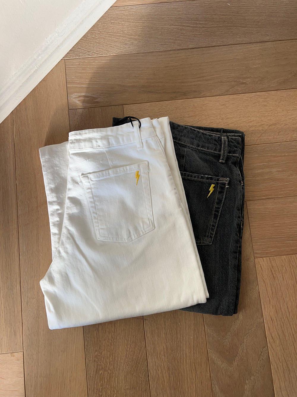 Alaia lavtaljede jeans med lyn detalje - Grå denim