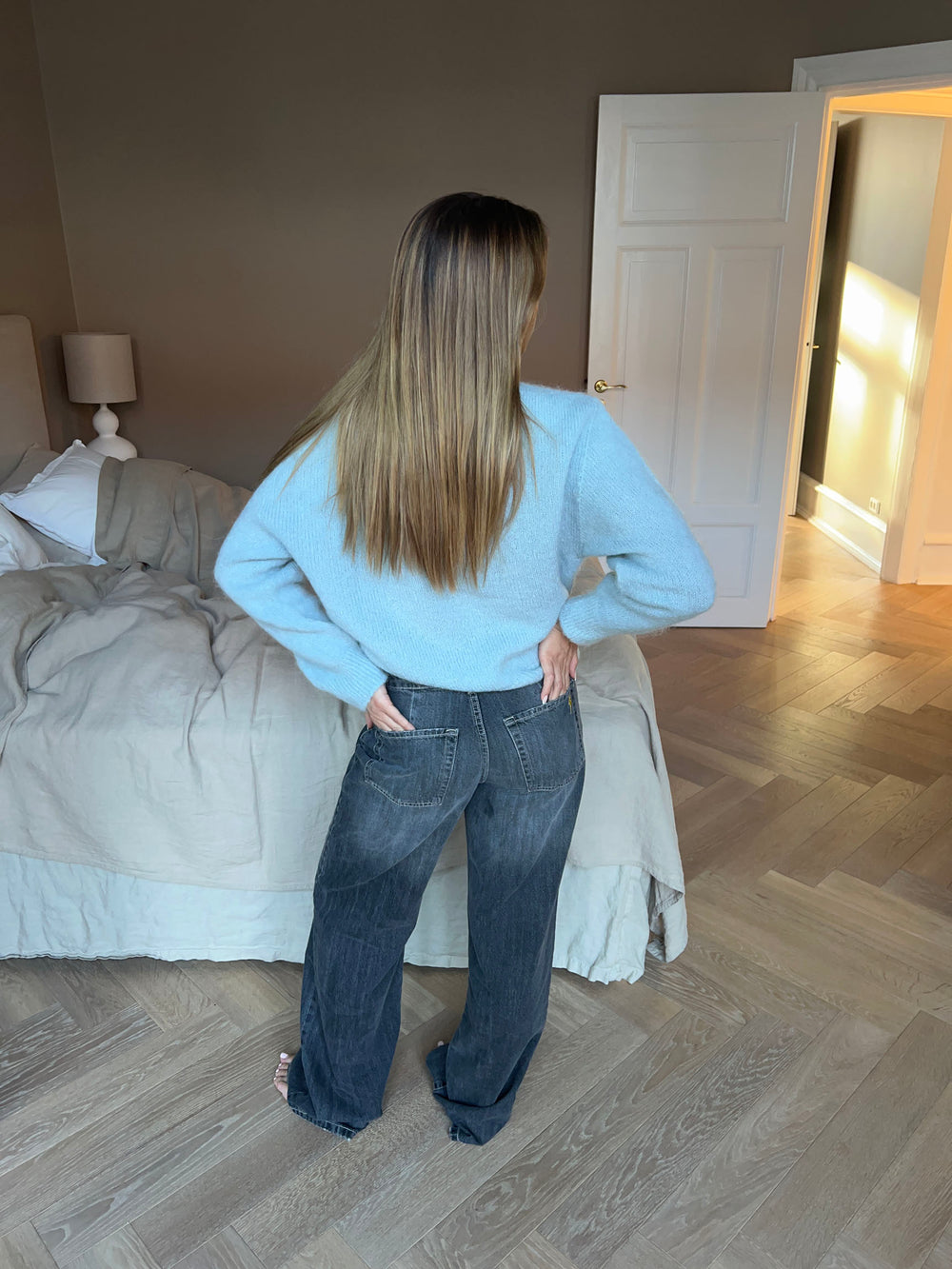 Alaia lavtaljede jeans med lyn detalje - Grå denim