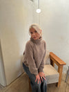 Idun striktrøje med turtleneck  - Brun