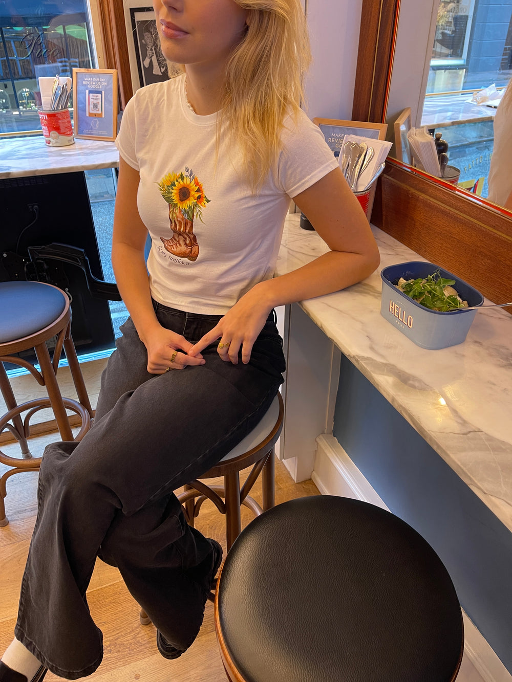 "Be my sunflower" baby tee - Hvid