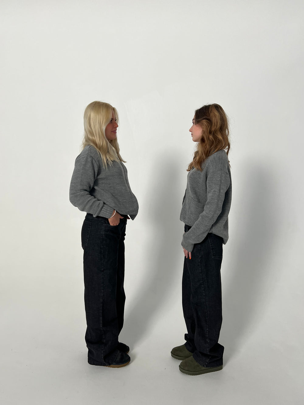 Nuna lavtaljede jeans - Sort