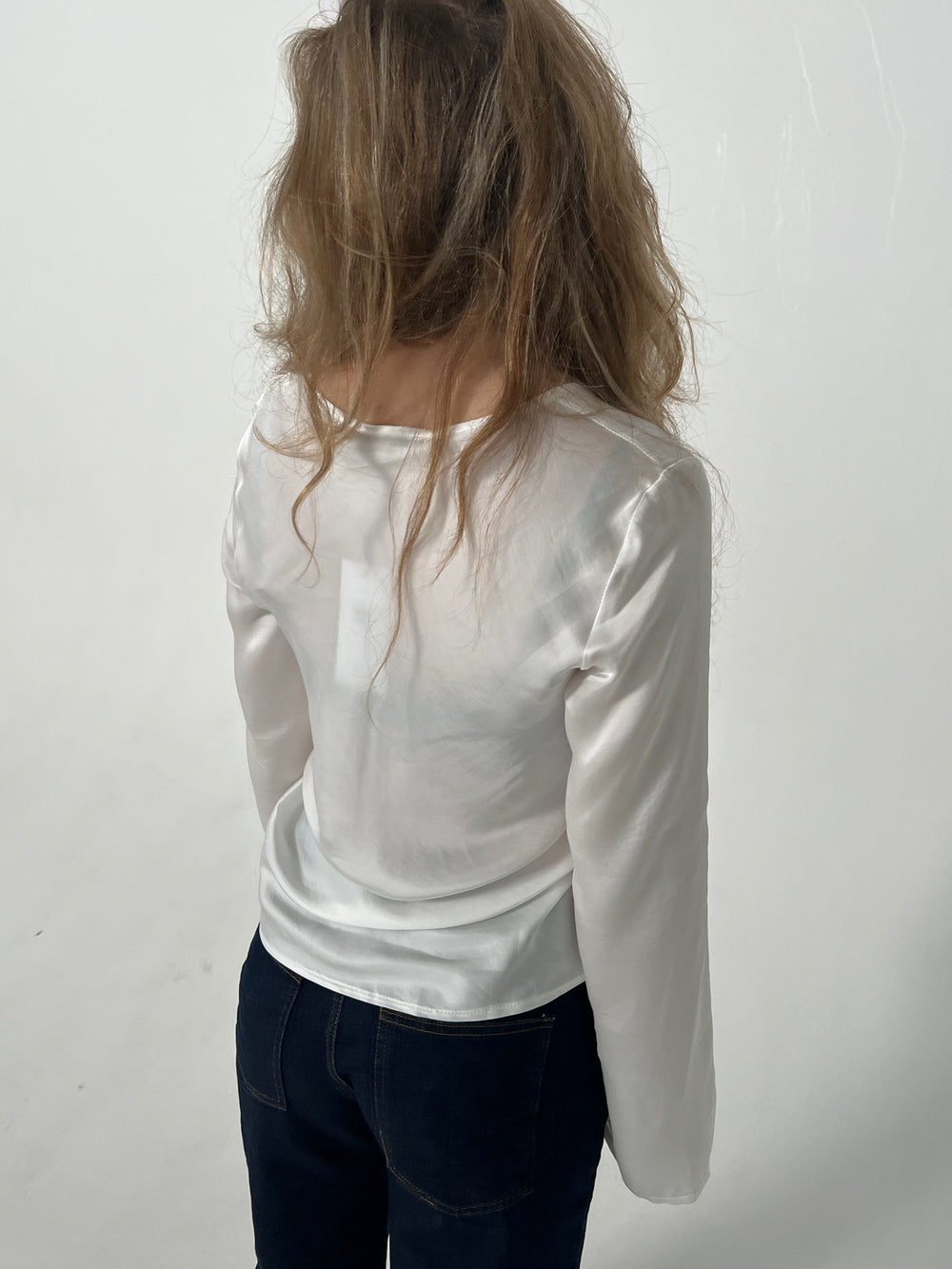 Denisi satinbluse - Hvid
