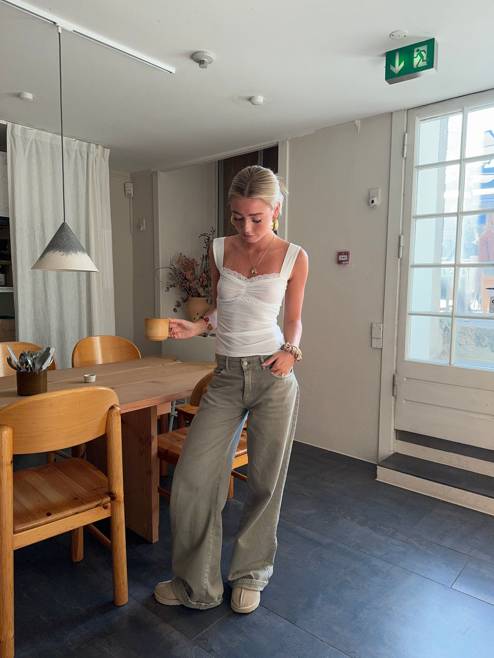 Mandaline top med blondetaljer - Hvid