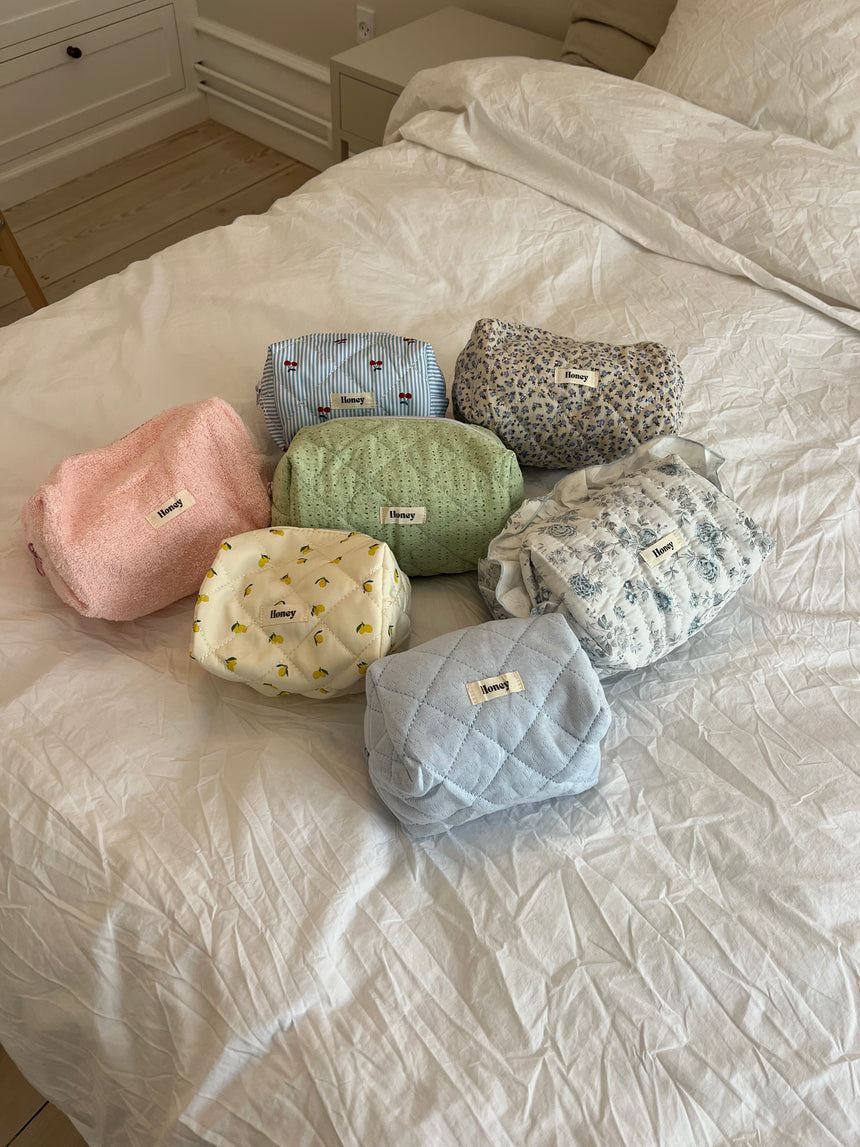 Honey stor toilettaske - Lyserød fluffy