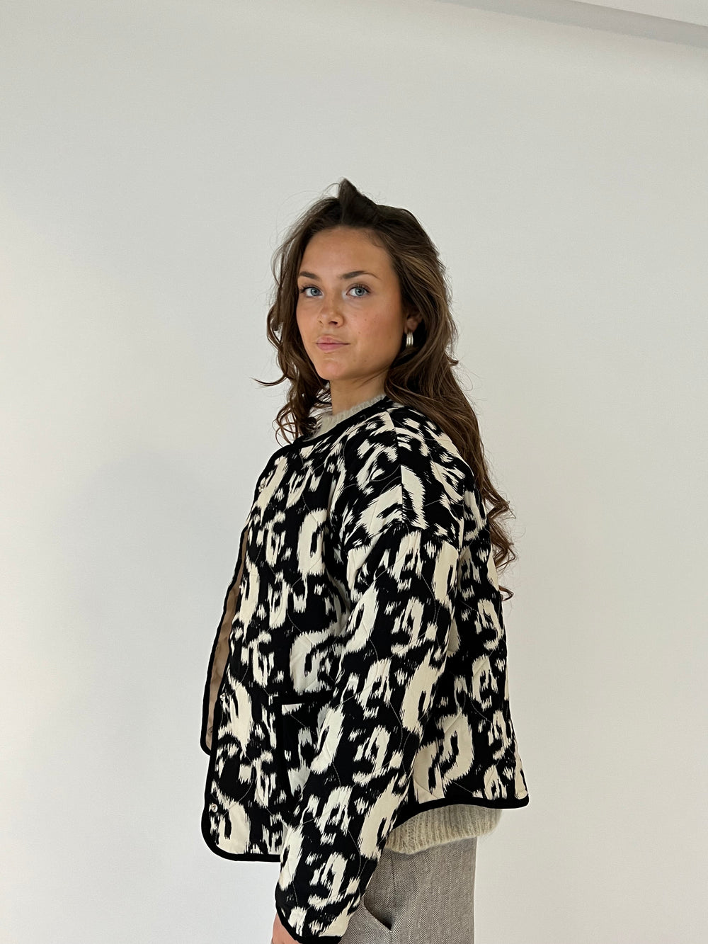 Sasja jakke - Sort/hvid
