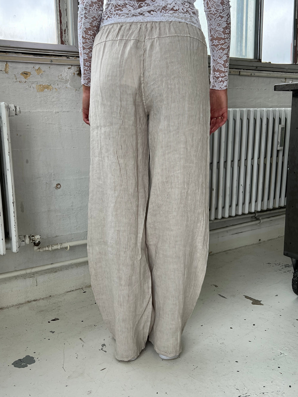 Milana hørbukser - beige/hvide striber