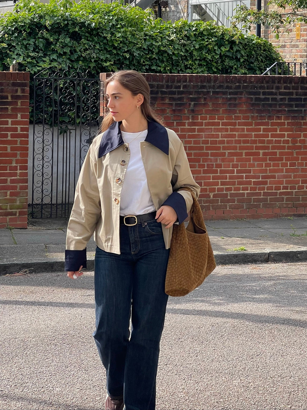 Noami kort jakke med krave - Beige/navy