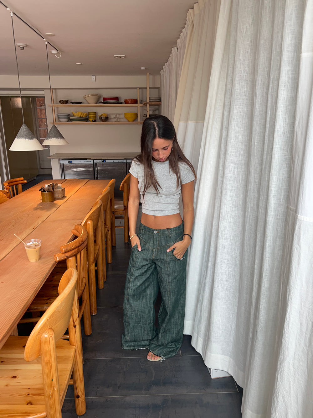 Olive jeans med detaljer - Blågrøn