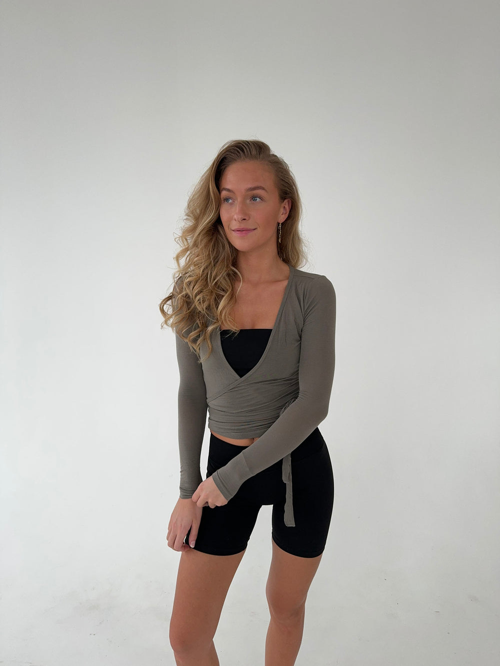 Motion wrap bluse - Ash