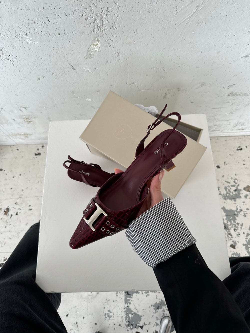 Nida slingback stiletter med spænde - Vinrød