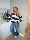 Margoth strikpolo med striber - Hvid/navy