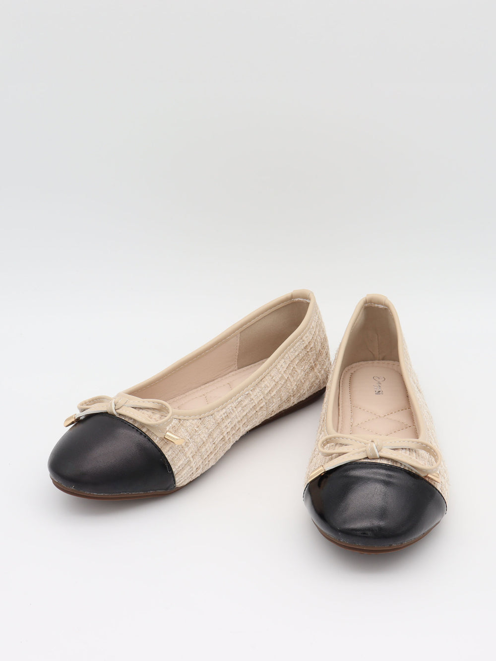 Cetinje ballerina sko med skøjfe - Beige