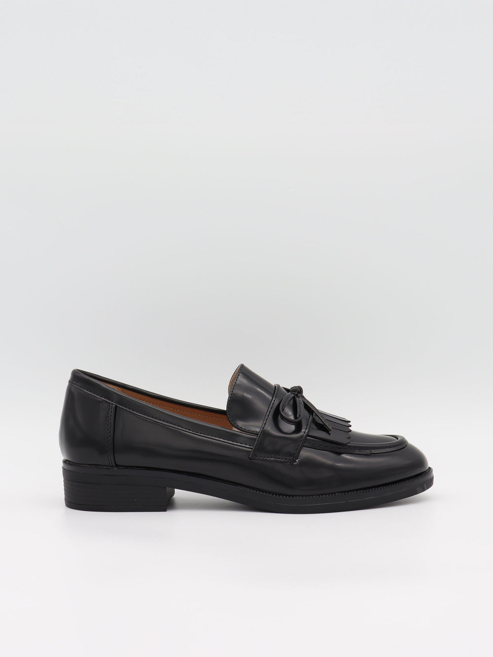 Samia loafers med detaljer - Sort