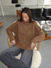 Valdamara oversized striktrøje med turtleneck - Brun
