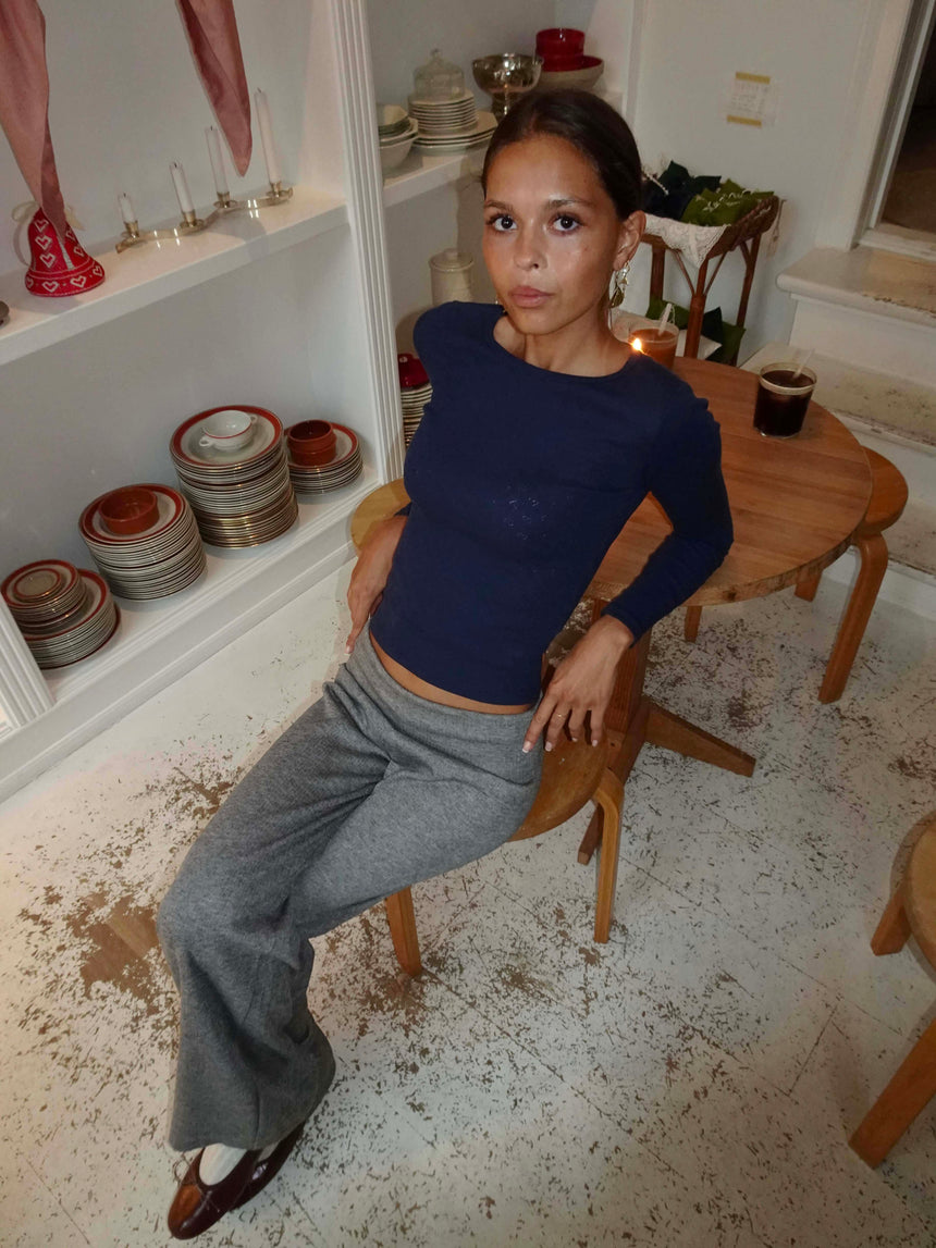 Amally langærmet bluse med broderede hjerter - Navy