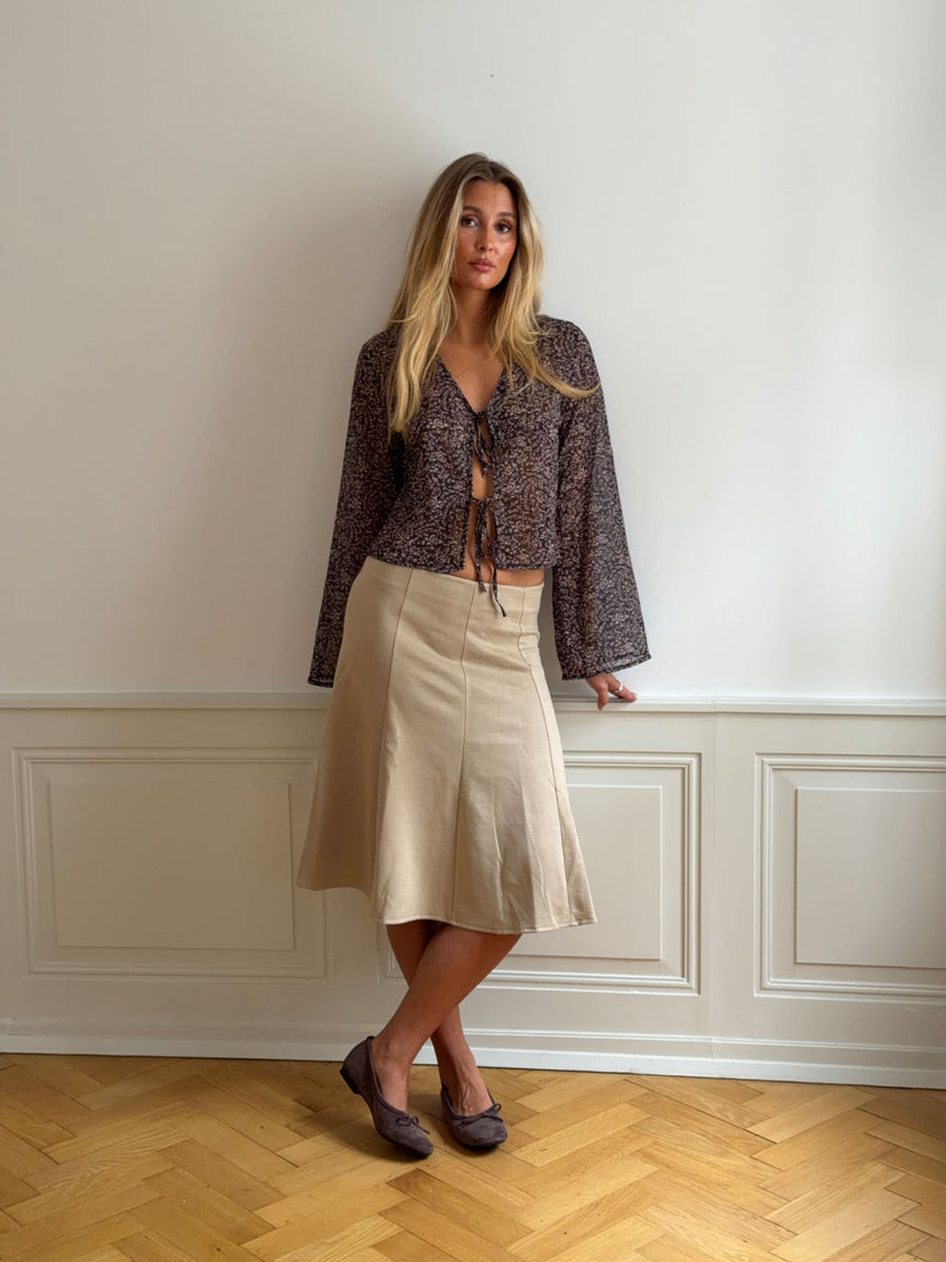 Kara bluse med bindebånd - Brun