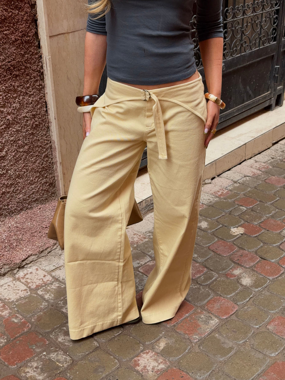 Fillina jeans med bælte - Gul