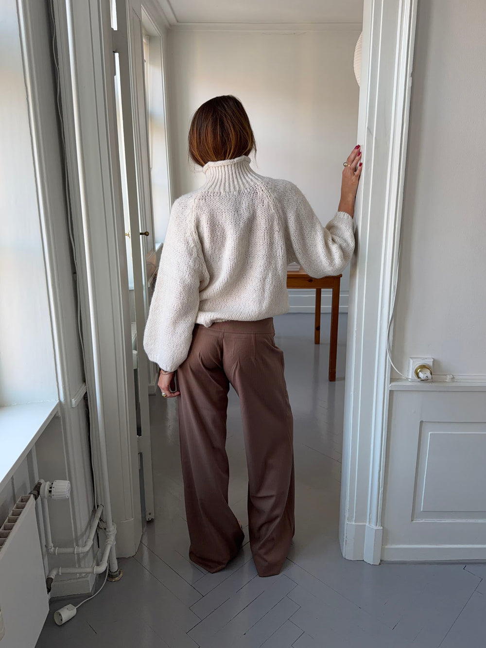 Buka bukser med bindebånd og striber - Brun