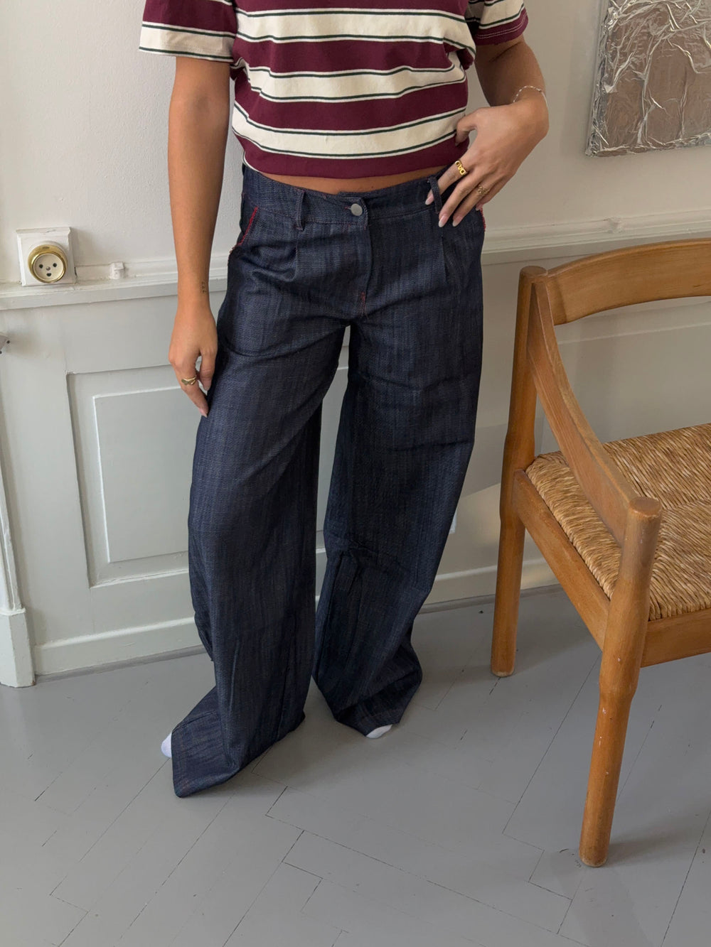 Astrid jeans med detaljer - Navy/rød