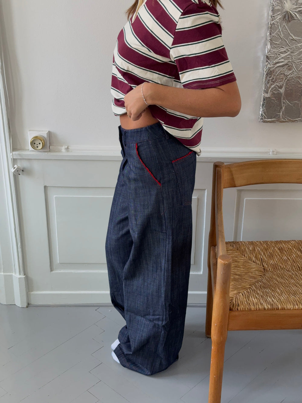 Astrid jeans med detaljer - Navy/rød