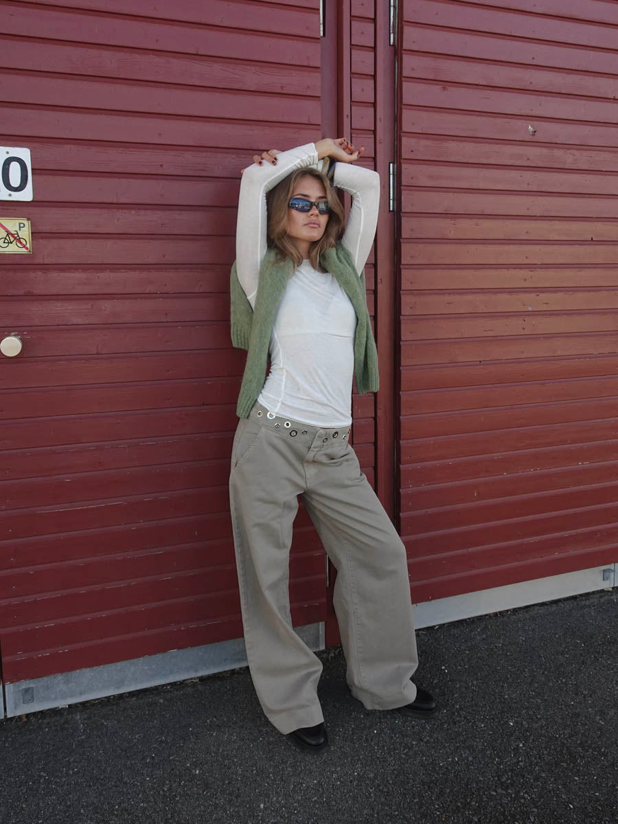 Tanija jeans med ringdetaljer - Beige
