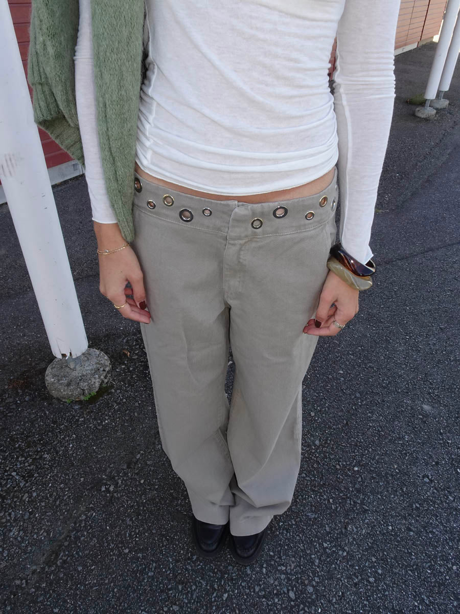 Tanija jeans med ringdetaljer - Beige