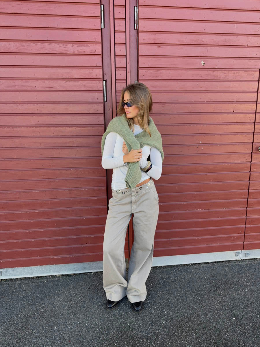 Tanija jeans med ringdetaljer - Beige