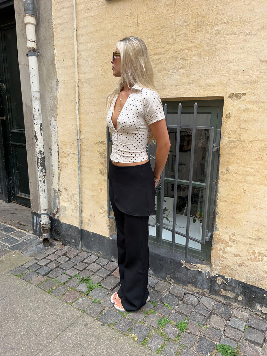 Kira bukser med slå-om-detalje - Sort