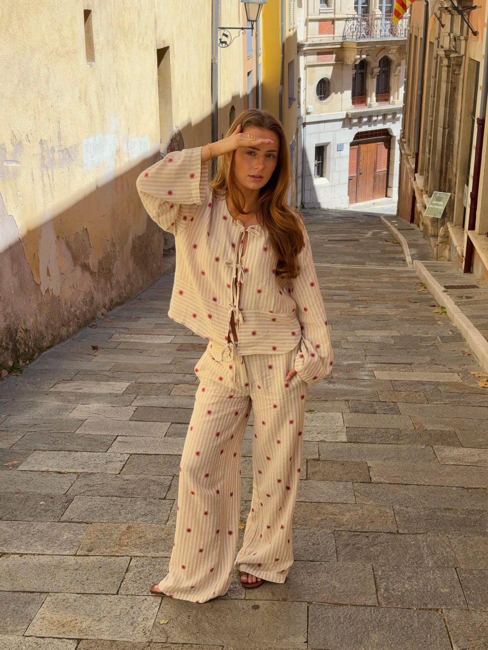 Mireille bukser med solmønster - Beige/rød