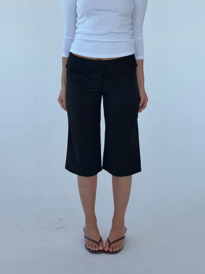 Capri shorts