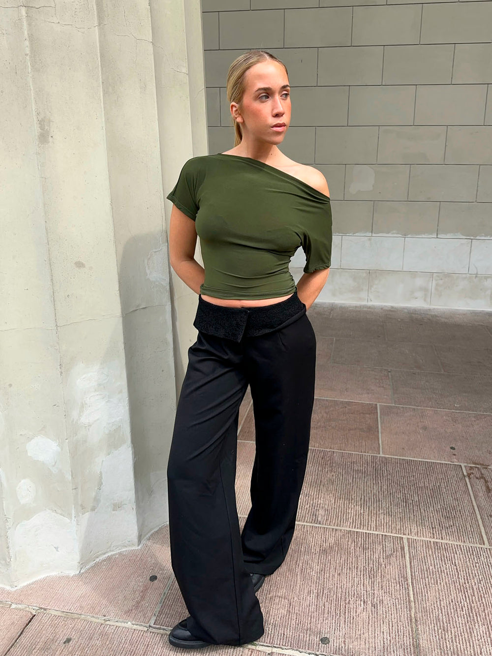Florine figursyet t-shirt - Kaki
