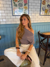 Florine figursyet t-shirt - Taupe