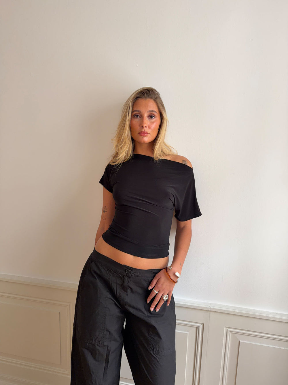 Florine figursyet t-shirt - Sort