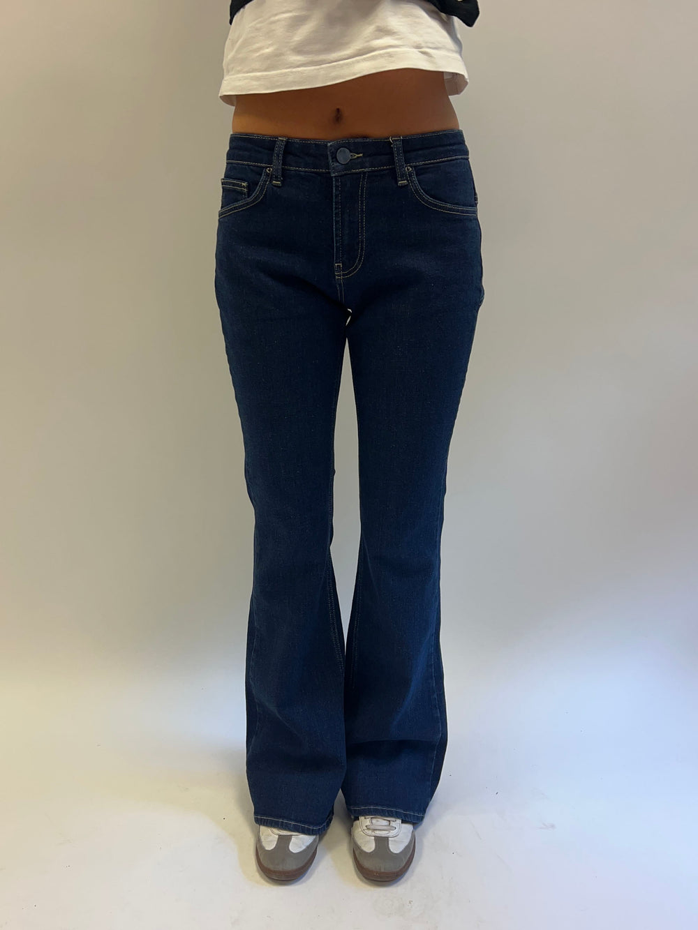 Flared star jeans med guld stjerne - Mørk denim