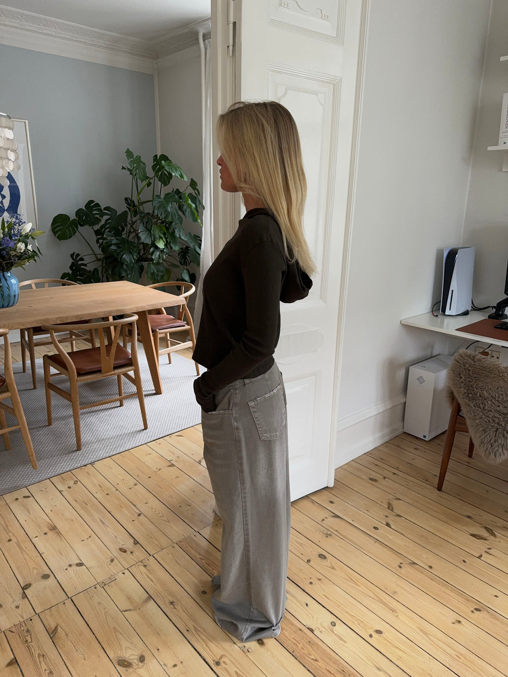 Isaline ribbet hoodie med zip - Brun