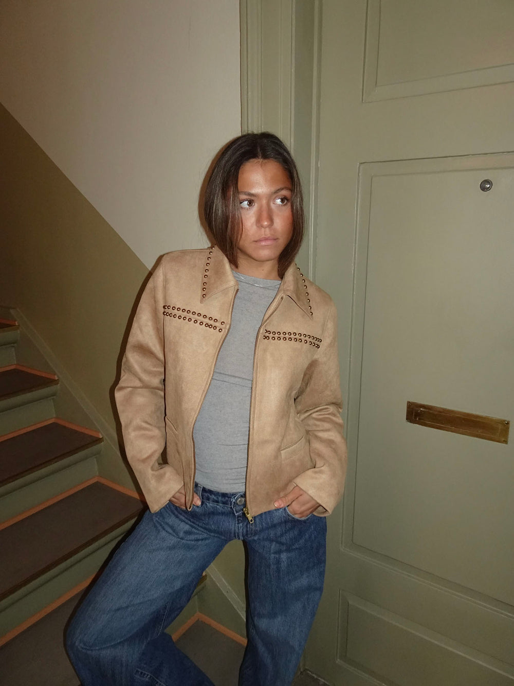 Camela jakke med nitter - Beige