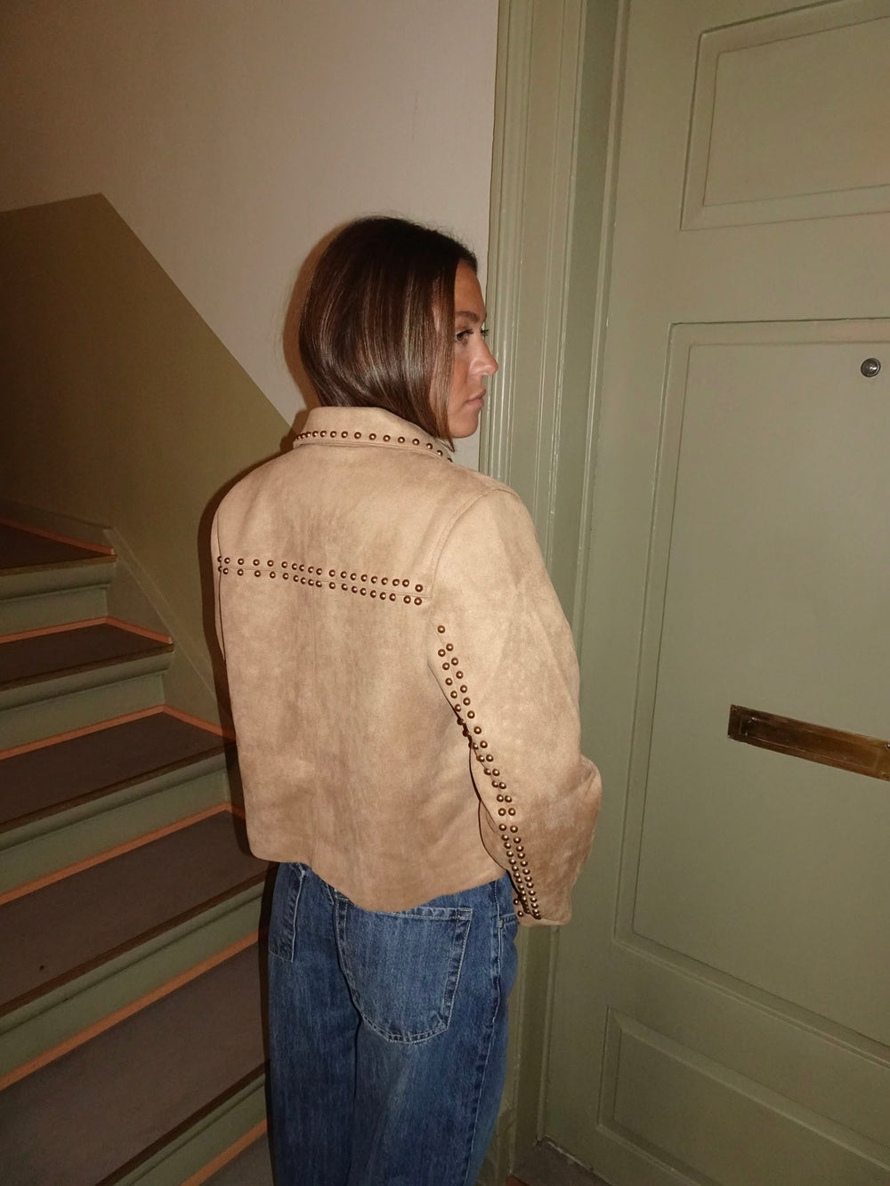 Camela jakke med nitter - Beige