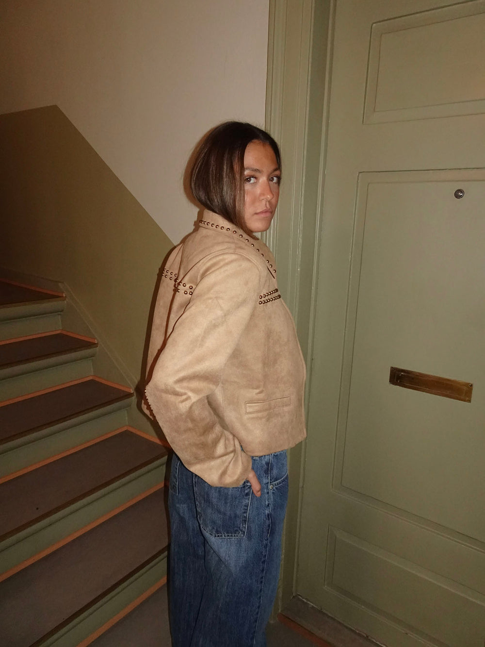 Camela jakke med nitter - Beige