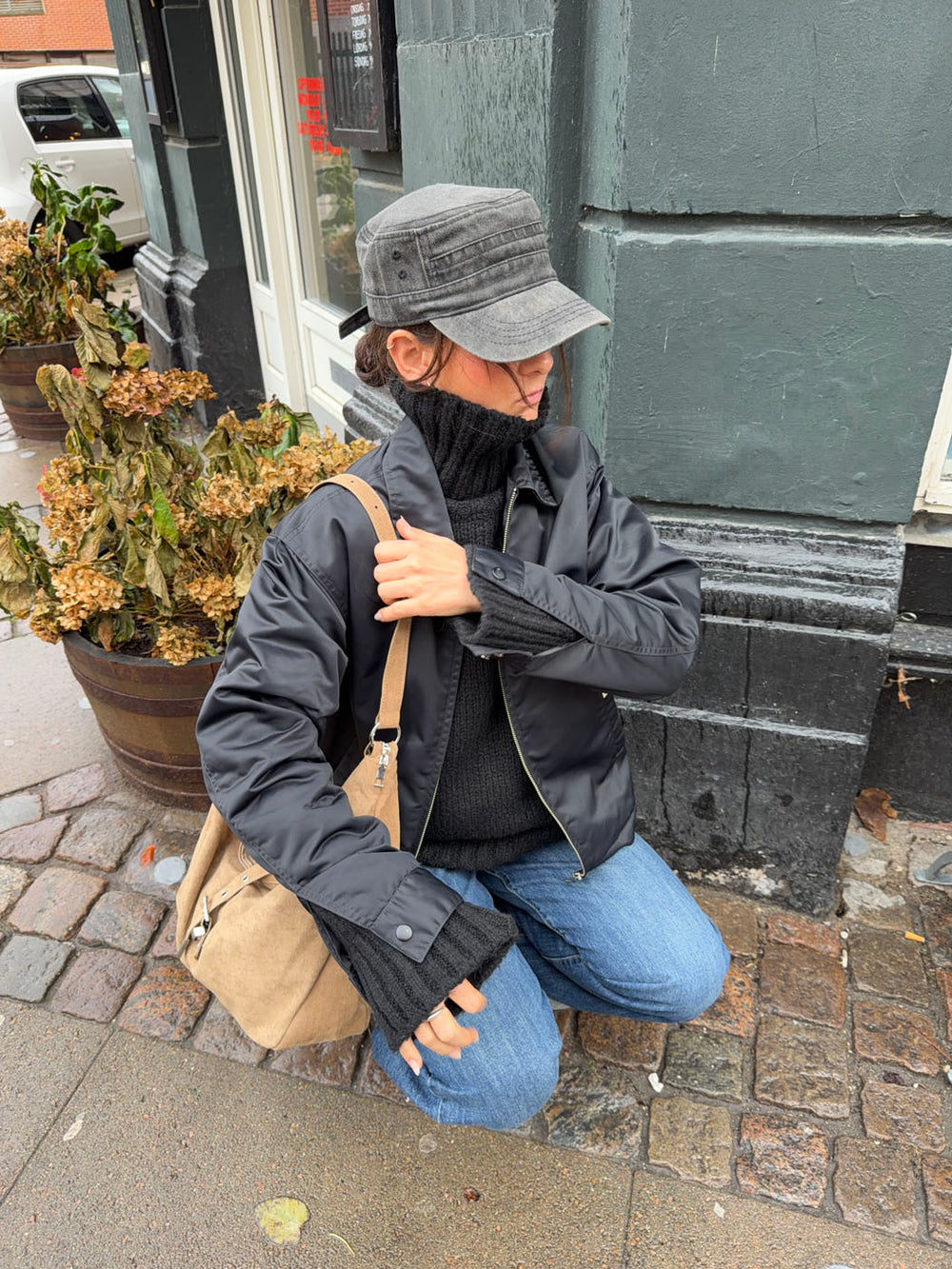 Myr kasket - Mørkegrå