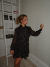 Tommeline kjole med bindedetaljer i prikker - Mørkebrun