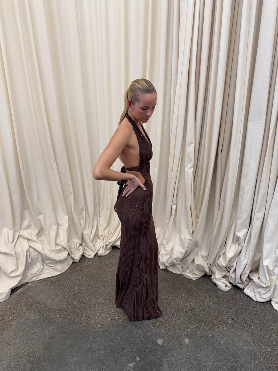 Sotina kjole med glitter - Brun