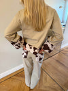 Scandivv denimjakke med koprint - Beige/brun/hvid