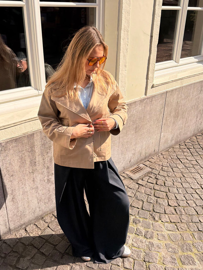 Catinka kort trenchcoat - Sand