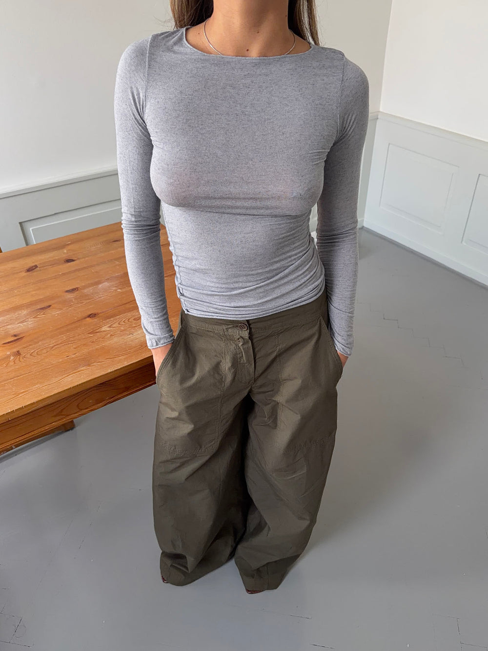Kaia langærmet cashmere bluse - Grå